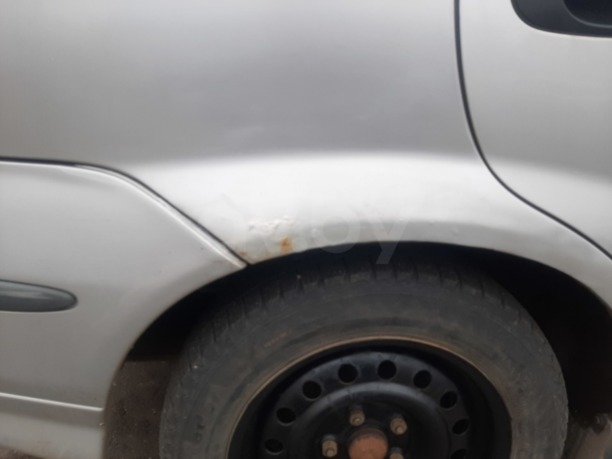Nissan Almera Tino, 2001 г.