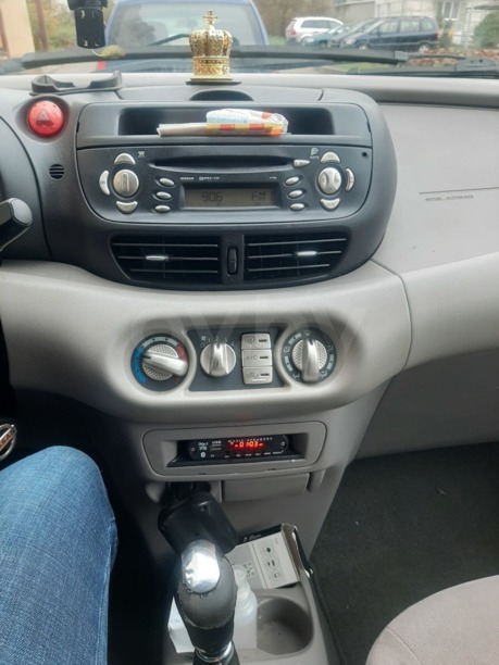 Nissan Almera Tino, 2001 г.