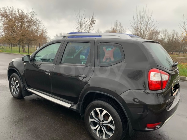 Nissan Terrano V, 5 мест, 2014 г.