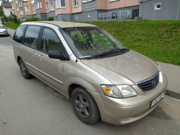 Mazda MPV II, 2001 г.