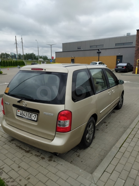 Mazda MPV II, 2001 г.