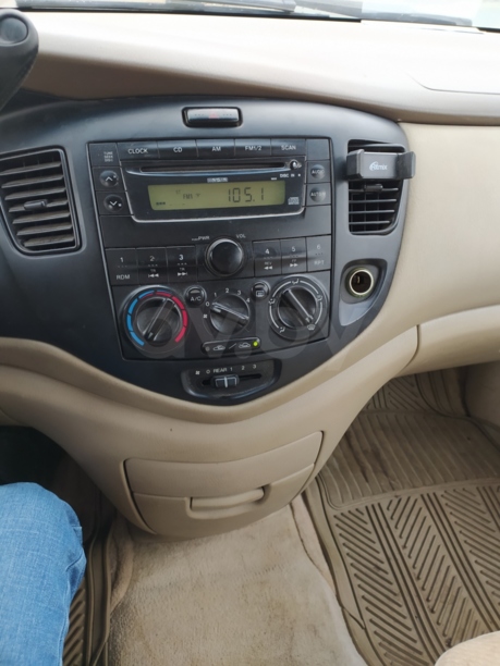 Mazda MPV II, 2001 г.