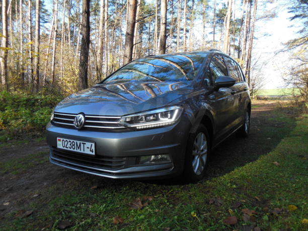 Volkswagen Touran III, 5 мест, 2016 г.