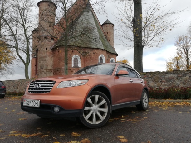 Infiniti FX I, 2003 г.
