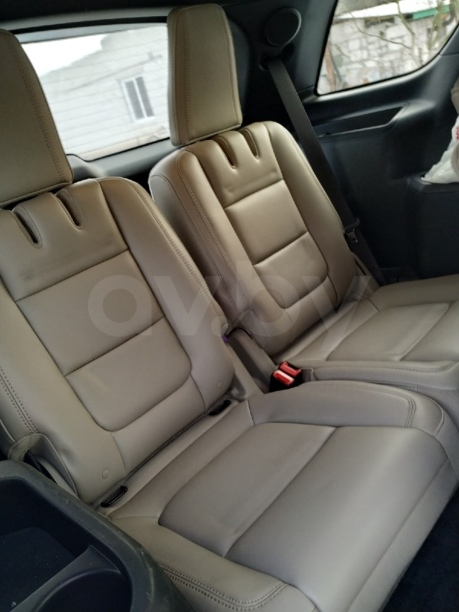 Ford Explorer V, 7 мест, 2012 г.