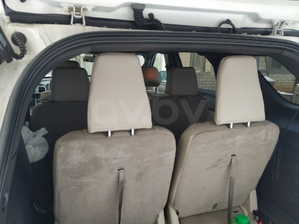 Ford Explorer V, 7 мест, 2012 г.
