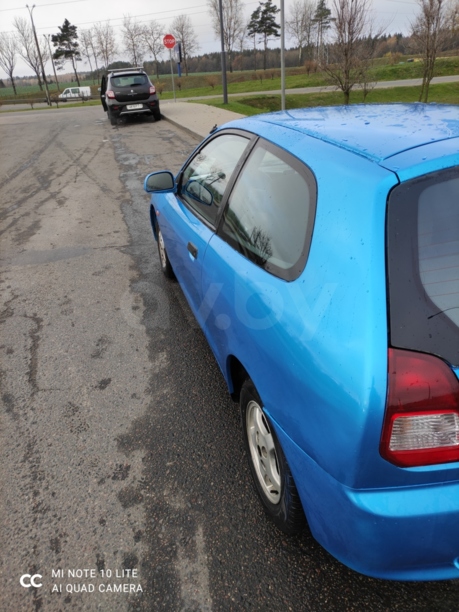 Mitsubishi Colt V, 1999 г.