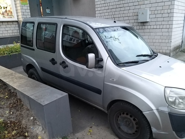 Fiat Doblo I · Рестайлинг, 5 мест, 2006 г.