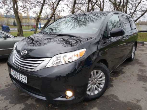 Toyota Sienna III (XL30), 2010 г.
