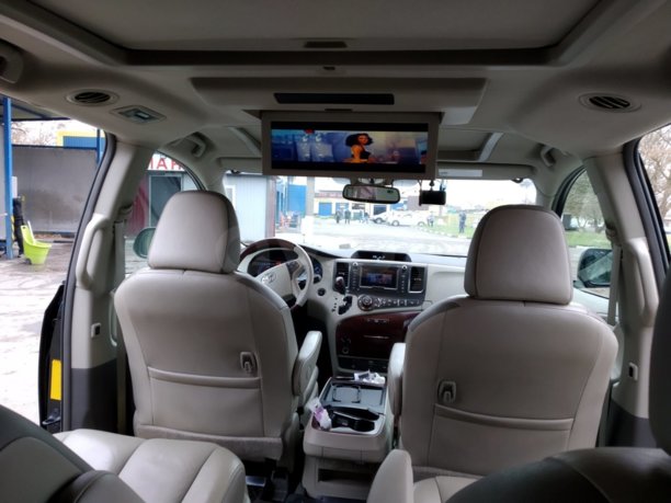 Toyota Sienna III (XL30), 2010 г.