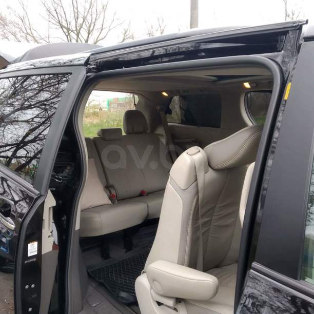 Toyota Sienna III (XL30), 2010 г.