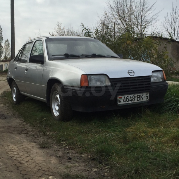 Opel Kadett E, 1990 г.