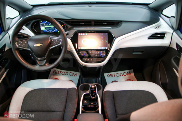 Chevrolet Bolt, 2017 г.