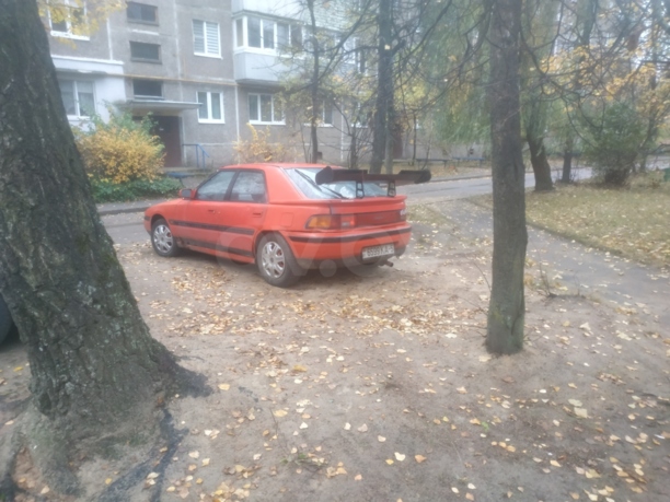 Mazda 323F, 1991 г.