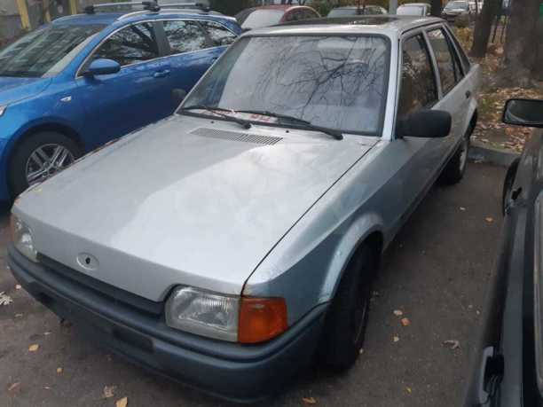 Ford Escort IV, 1990 г.