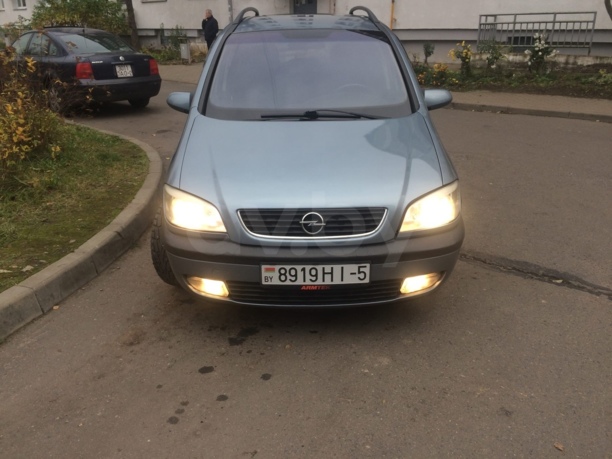 Opel Zafira A, 7 мест, 2001 г.