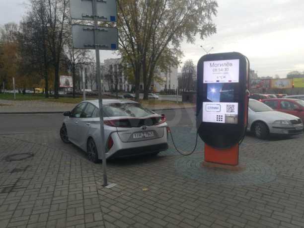 Toyota Prius Prime, 2017 г.