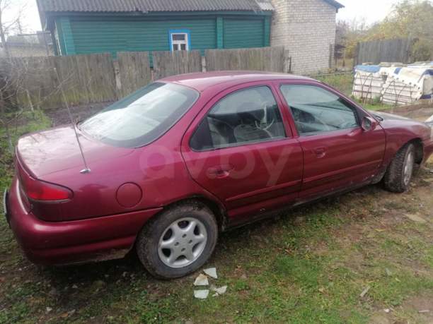Ford Mondeo I, 1995 г.