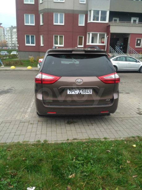 Toyota Sienna III (XL30), 7 мест, 2018 г.