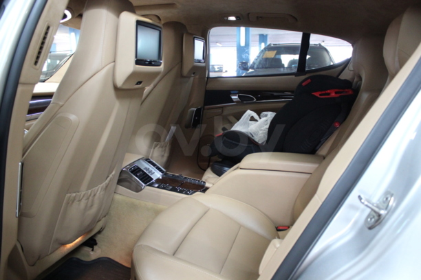 Porsche Panamera 970, 2010 г.