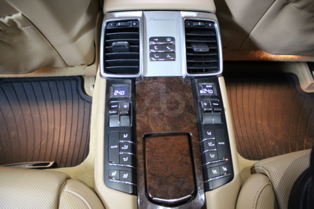 Porsche Panamera 970, 2010 г.