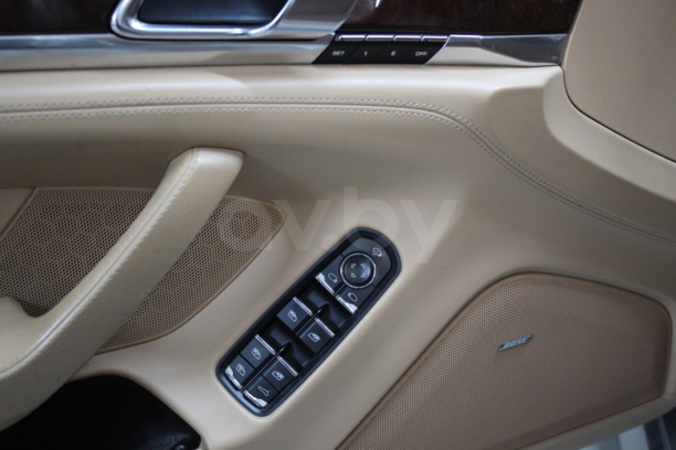 Porsche Panamera 970, 2010 г.