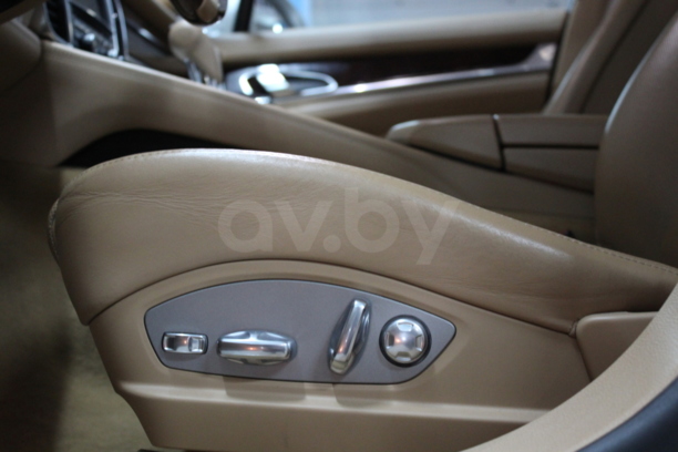Porsche Panamera 970, 2010 г.
