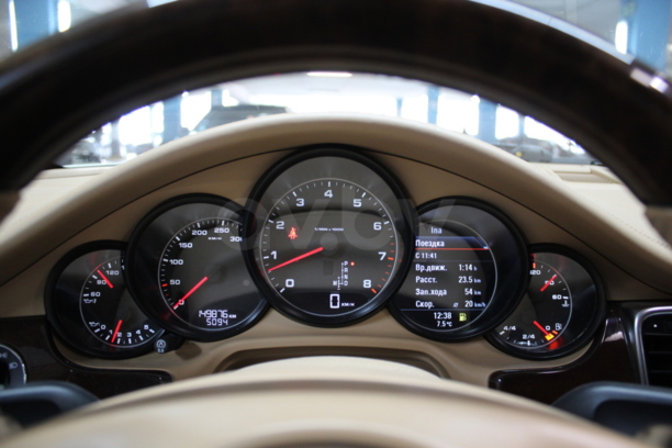Porsche Panamera 970, 2010 г.