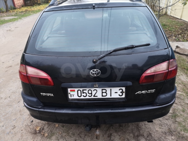 Toyota Avensis I (T220) · Рестайлинг, 2001 г.