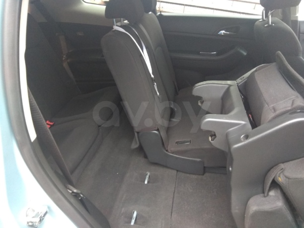 Chevrolet Orlando, 7 мест, 2012 г.