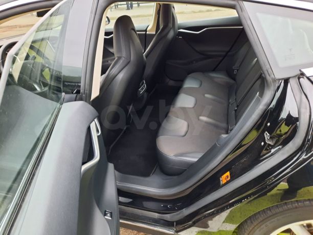 Tesla Model S I, 2014 г.