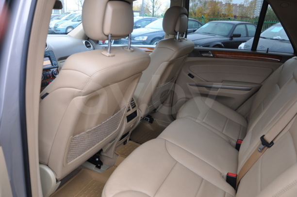 Mercedes-Benz M-Класс W164 · Рестайлинг, 5 мест, 2009 г.