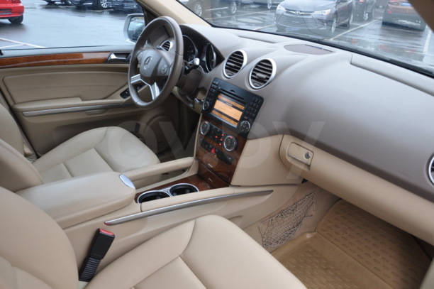 Mercedes-Benz M-Класс W164 · Рестайлинг, 5 мест, 2009 г.