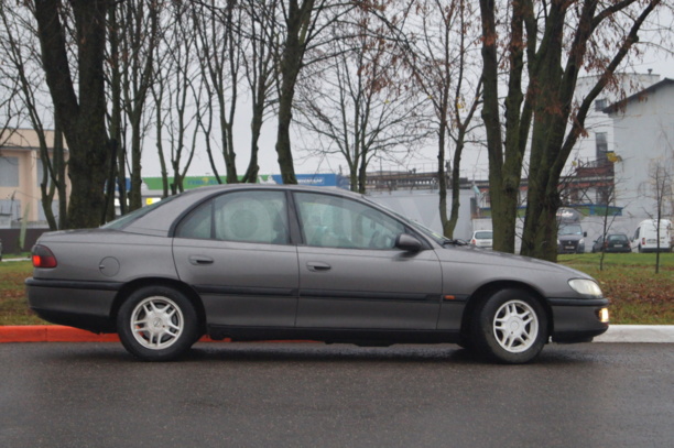Opel Omega B, 1998 г.