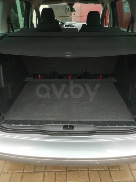 Peugeot 5008 I · Рестайлинг, 7 мест, 2016 г.