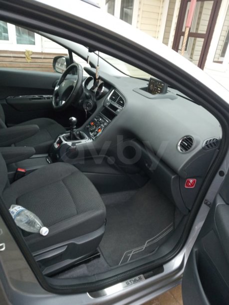 Peugeot 5008 I · Рестайлинг, 7 мест, 2016 г.