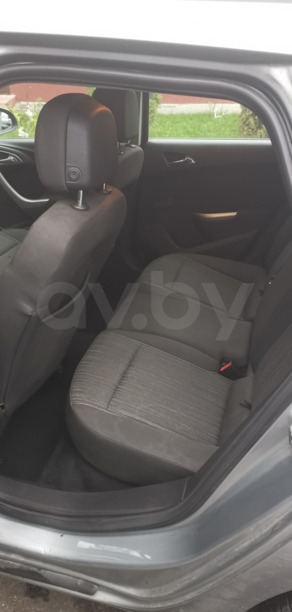 Opel Astra J, 2011 г.