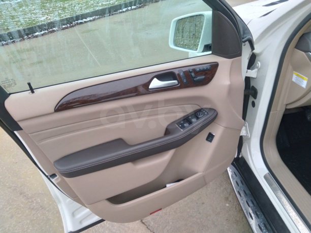 Mercedes-Benz M-Класс W166, 5 мест, 2012 г.