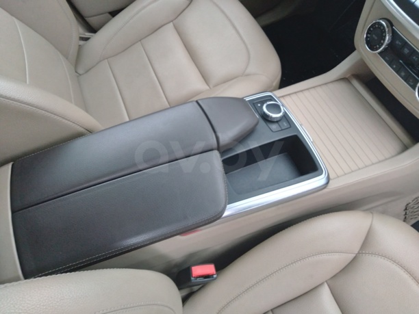 Mercedes-Benz M-Класс W166, 5 мест, 2012 г.