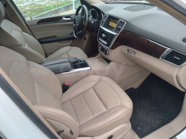 Mercedes-Benz M-Класс W166, 5 мест, 2012 г.