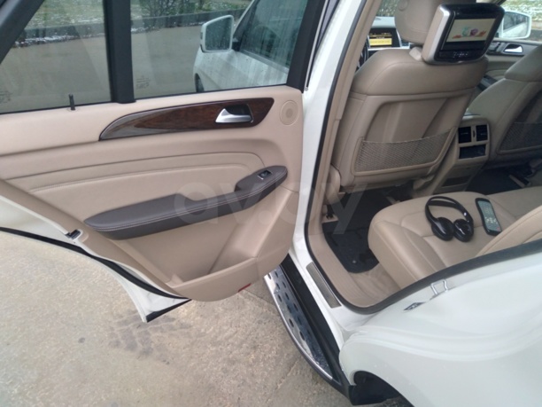 Mercedes-Benz M-Класс W166, 5 мест, 2012 г.