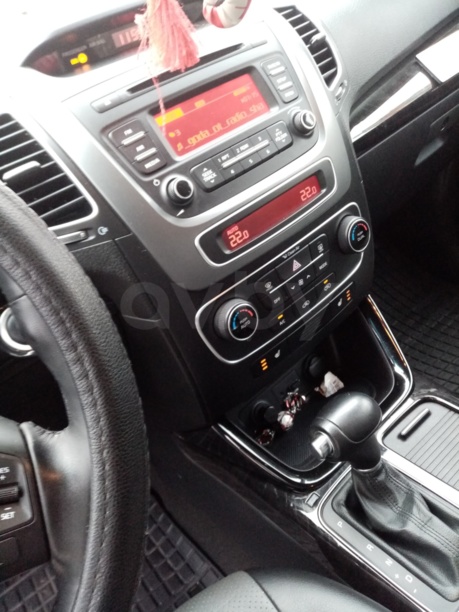 Kia Sorento II · Рестайлинг, 5 мест, 2015 г.