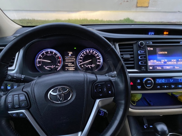 Toyota Highlander III (XU50), 7 мест, 2014 г.