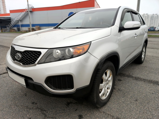 Kia Sorento II, 5 мест, 2011 г.