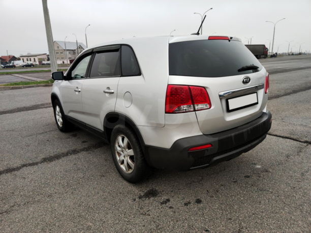Kia Sorento II, 5 мест, 2011 г.