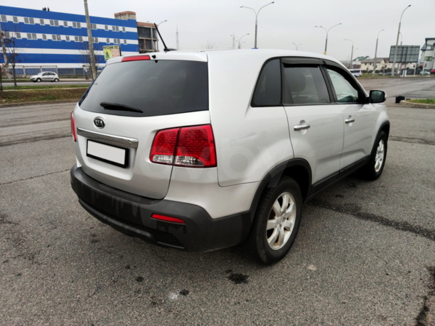 Kia Sorento II, 5 мест, 2011 г.
