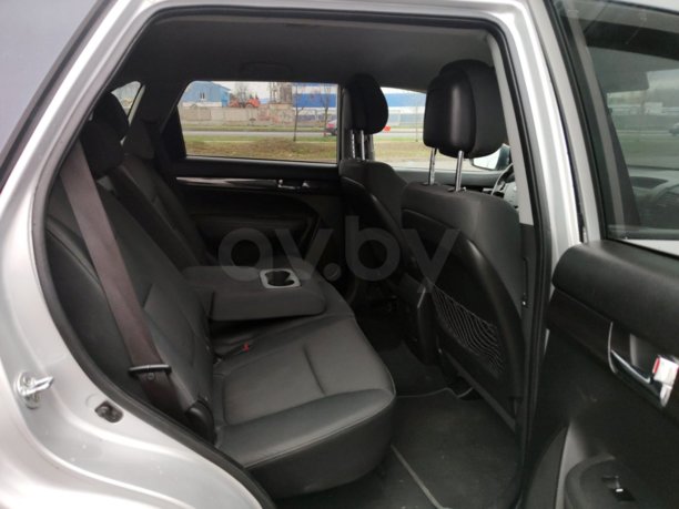 Kia Sorento II, 5 мест, 2011 г.