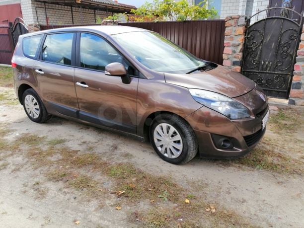 Renault Grand Scenic III, 2010 г.