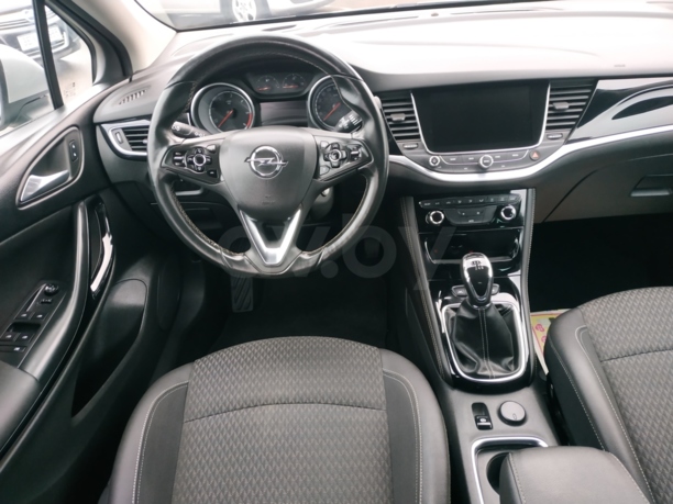 Opel Astra K, 2018 г.