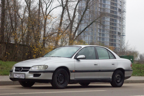 Opel Omega B, 1998 г.